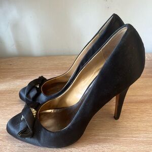 Badgley Mischka Black Heels